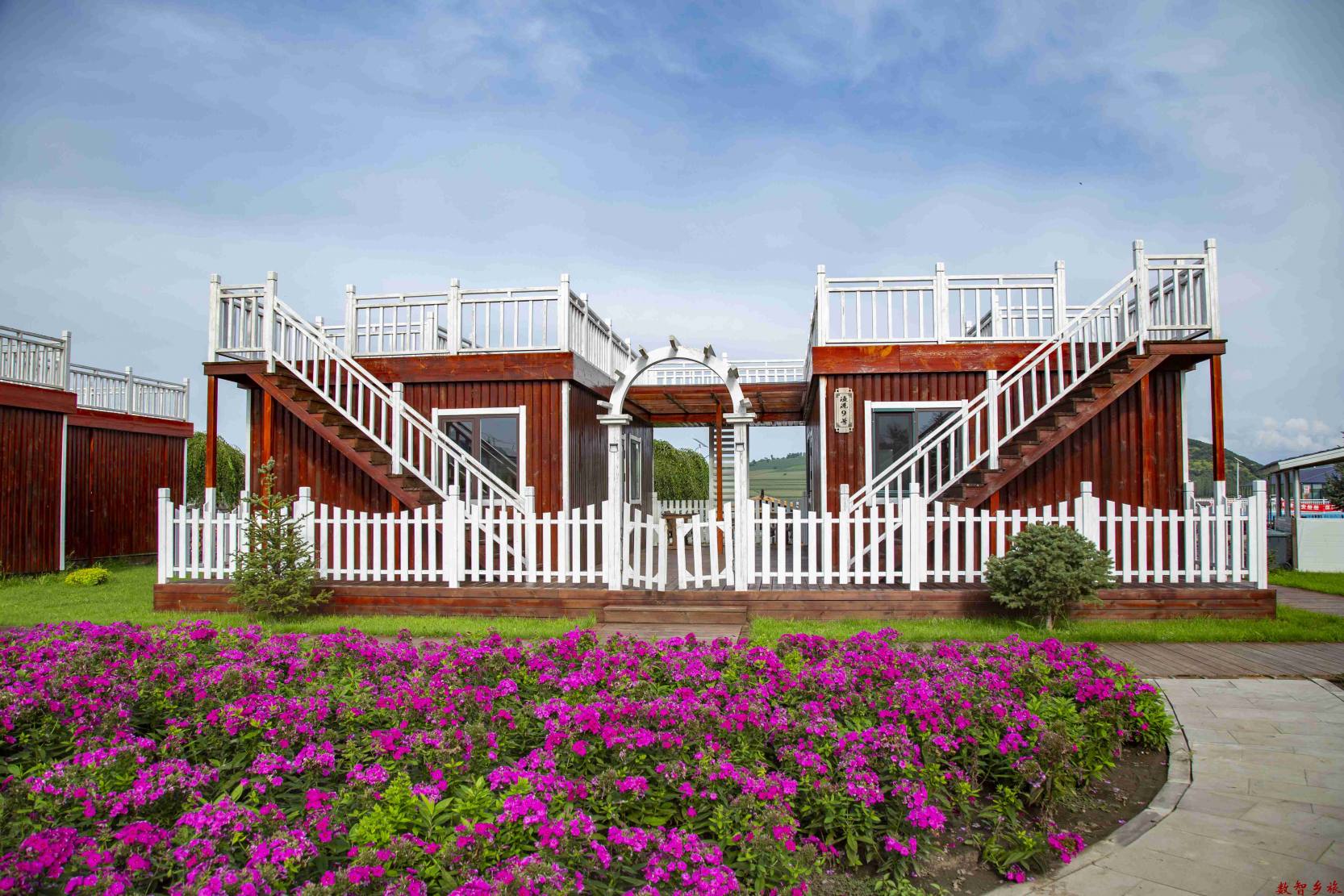 1b6be5d094ed82f4db10af7e2cc8eba