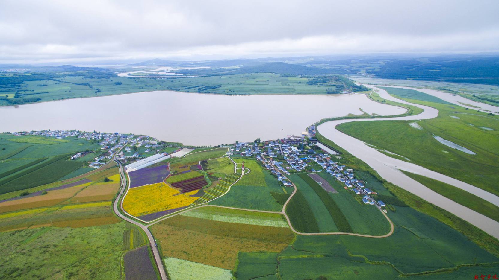 621b774b29d48e6873a3b7af265c229