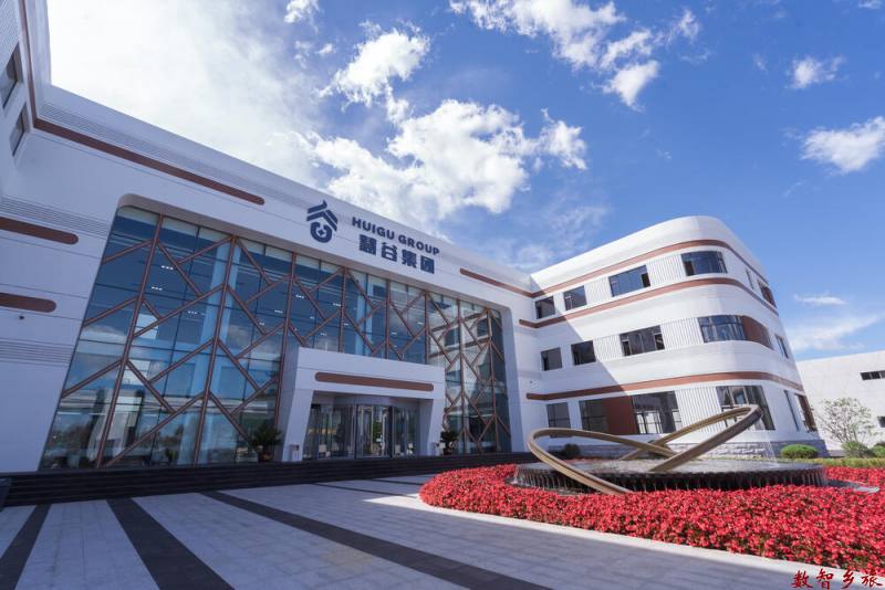 97290fd62413eef6f33cdfc2a41e569